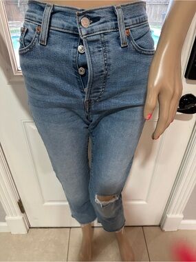 Levi's Wedgie Straight Jeans
